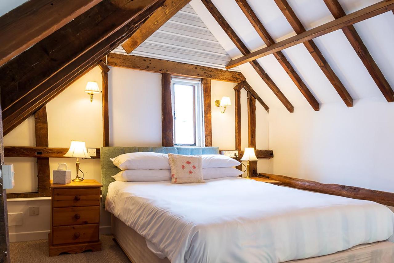 The Abbey Hotel & Apartments Bury St. Edmunds Bagian luar foto